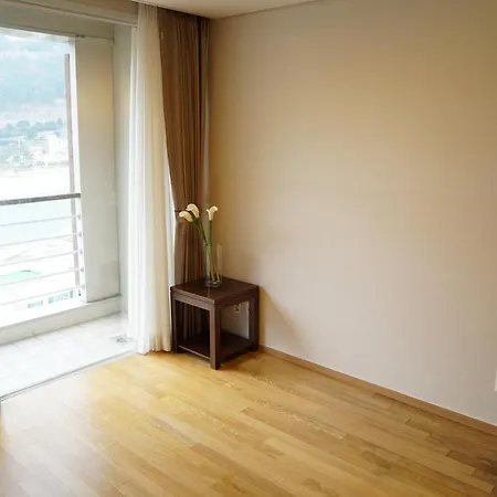 Hotel Riviera Geoje Exterior photo